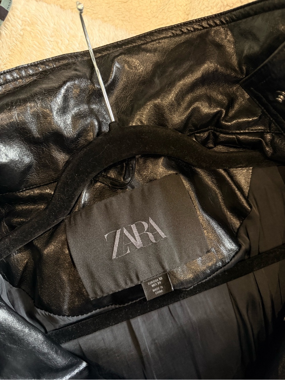 Zara Jacket - Picture 3 of 3